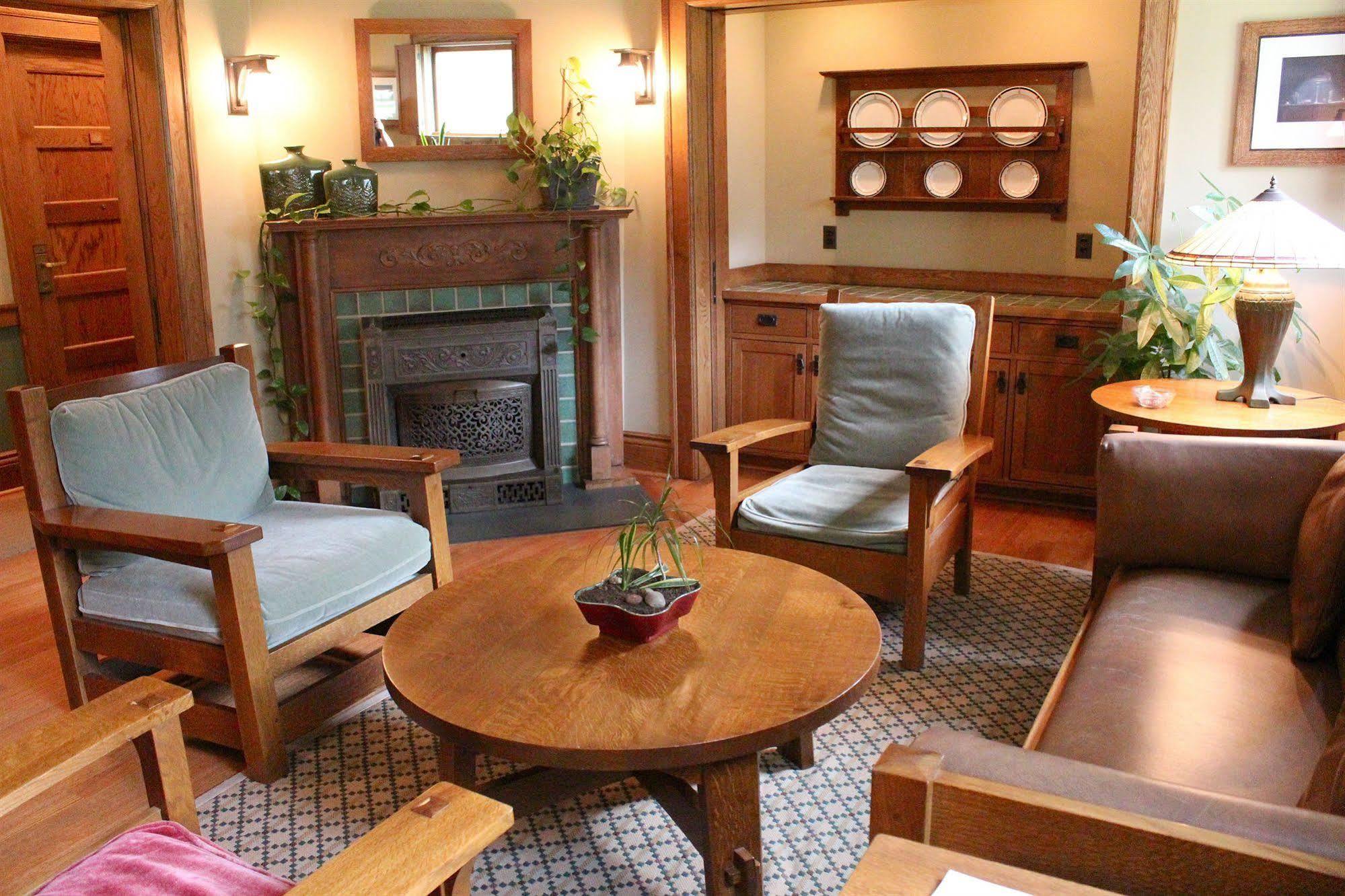 Roycroft Inn イースト・オーロラ エクステリア 写真